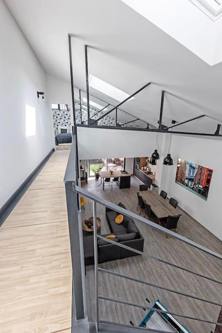 O Loft - 3 Chambres Avec 3 Salles De Bains - Parking - Climatisation อัลบี ภายนอก รูปภาพ